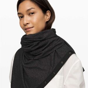 Heather lululemon vinyasa Scarf NWT
